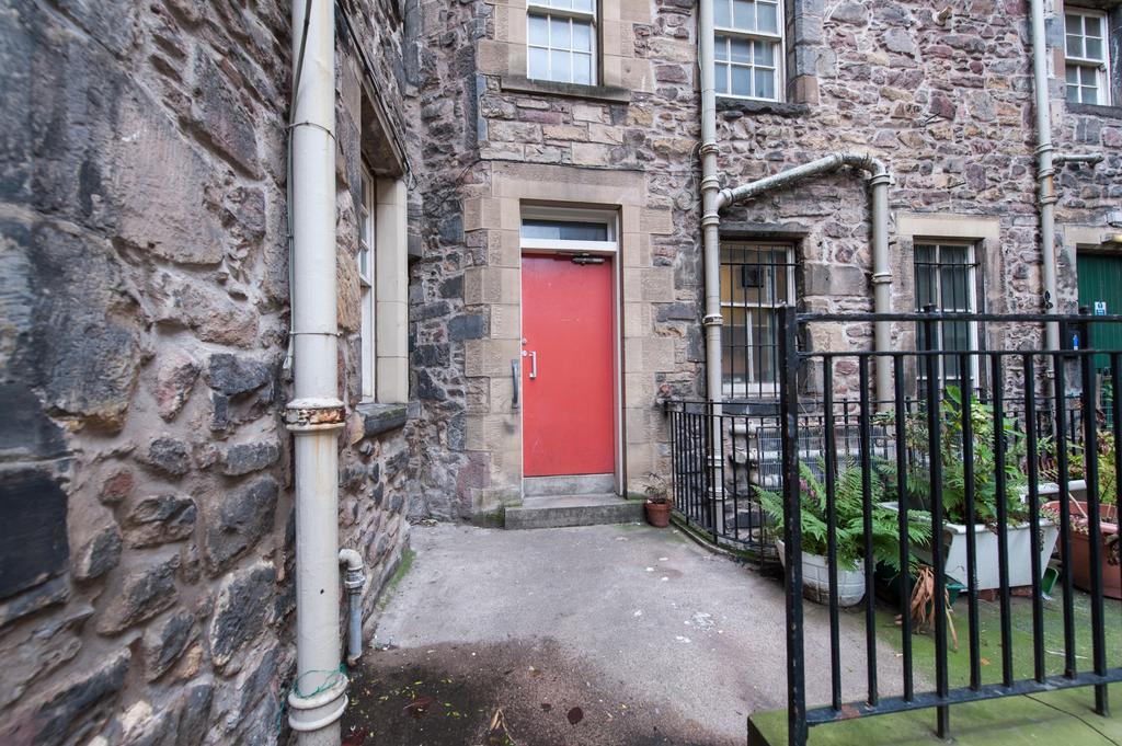 Writers View, Royal Mile Apartment Единбург Номер фото