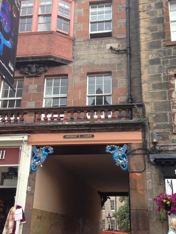 Writers View, Royal Mile Apartment Единбург Номер фото